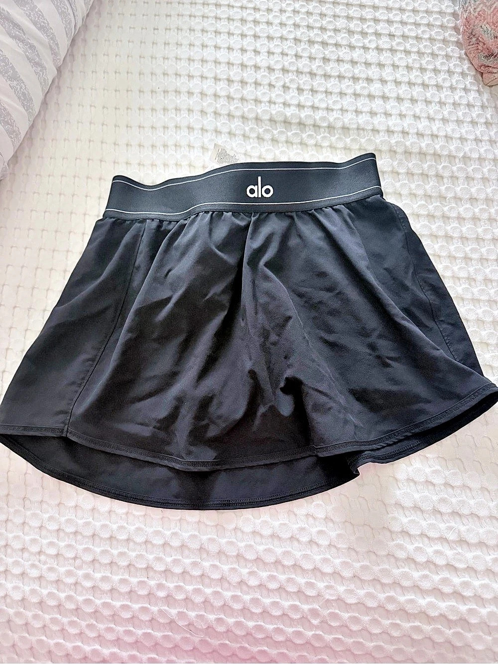 Alo Black Athletic Shorts Size Small Like New